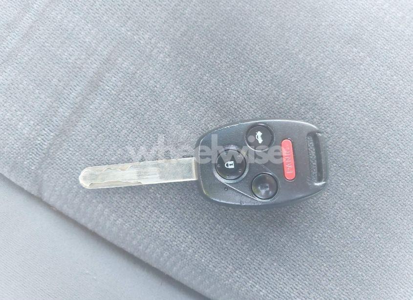 Photo 11 of 2003 Honda Accord 3.0 LX (VIN 1HGCM66373A103129)