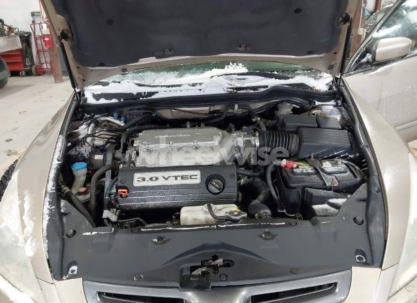 Photo 10 of 2004 Honda Accord 3.0 LX (VIN 1HGCM66374A049865)