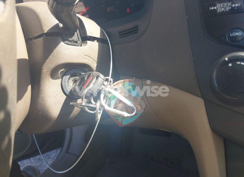 Photo 11 of 2005 Honda Accord 3.0 LX (VIN 1HGCM66375A027799)