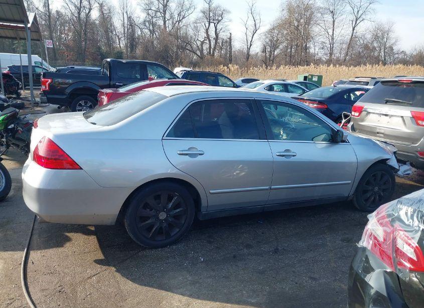 Photo 14 of 2006 Honda Accord 3.0 LX (VIN 1HGCM66376A045771)