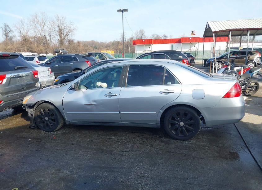 Photo 15 of 2006 Honda Accord 3.0 LX (VIN 1HGCM66376A045771)