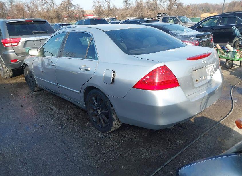 Photo 3 of 2006 Honda Accord 3.0 LX (VIN 1HGCM66376A045771)