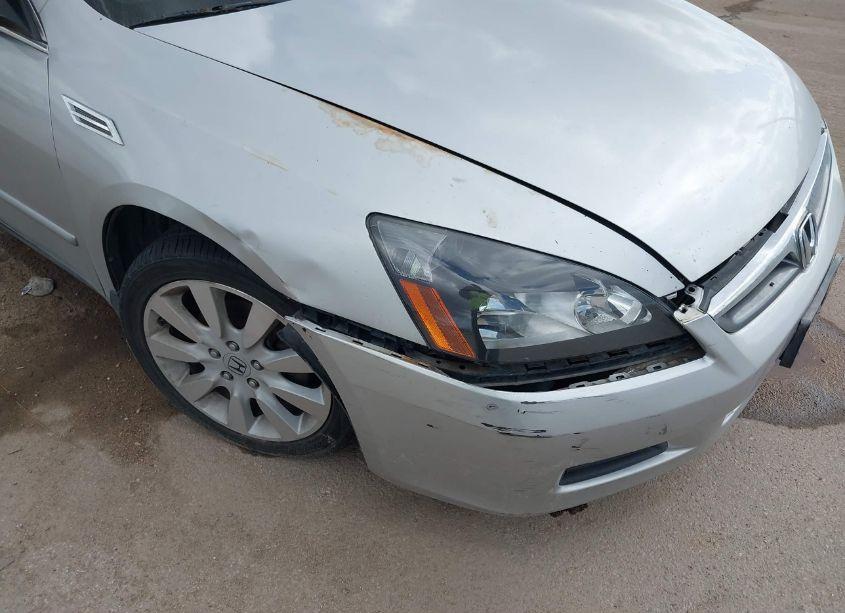 Photo 16 of 2007 Honda Accord 3.0 LX (VIN 1HGCM66377A005174)