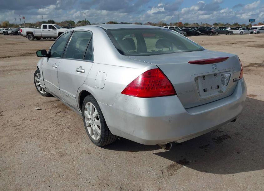 Photo 3 of 2007 Honda Accord 3.0 LX (VIN 1HGCM66377A005174)