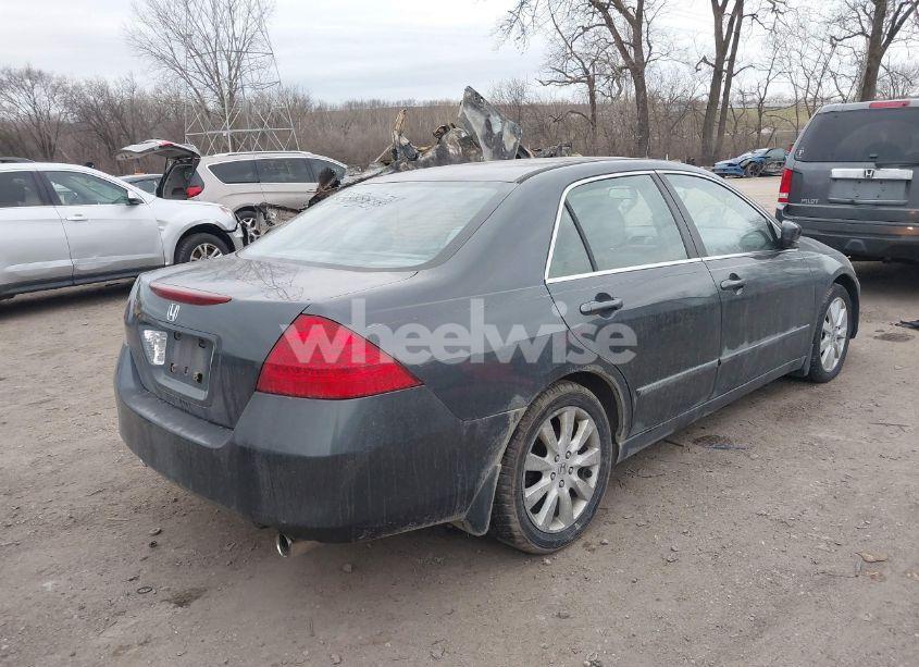 Photo 4 of 2007 Honda Accord 3.0 LX (VIN 1HGCM66377A021925)