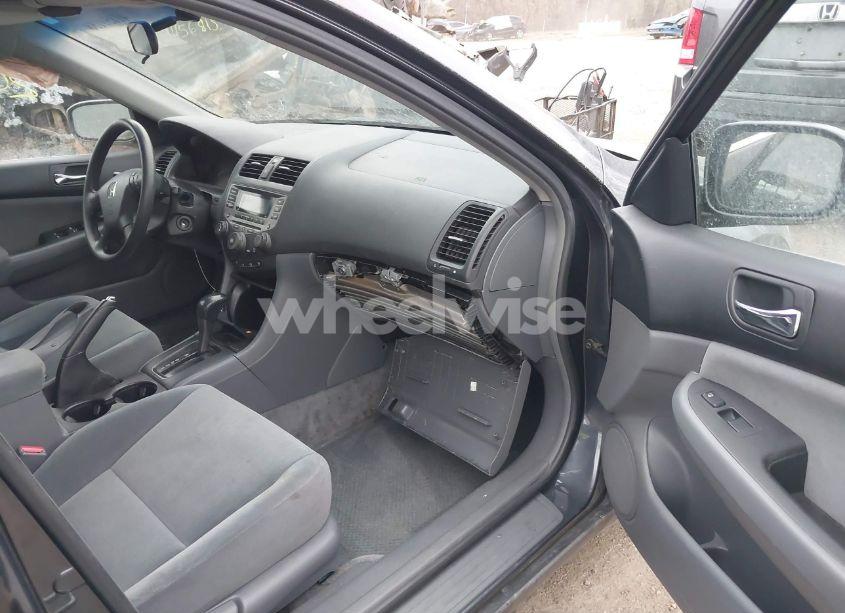 Photo 5 of 2007 Honda Accord 3.0 LX (VIN 1HGCM66377A021925)
