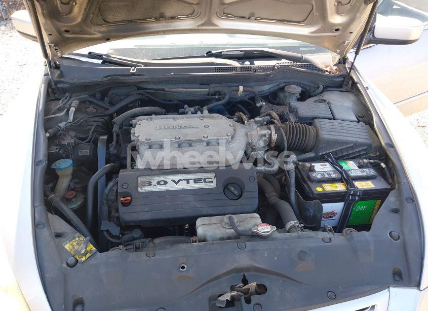 Photo 10 of 2004 Honda Accord 3.0 LX (VIN 1HGCM66384A026546)