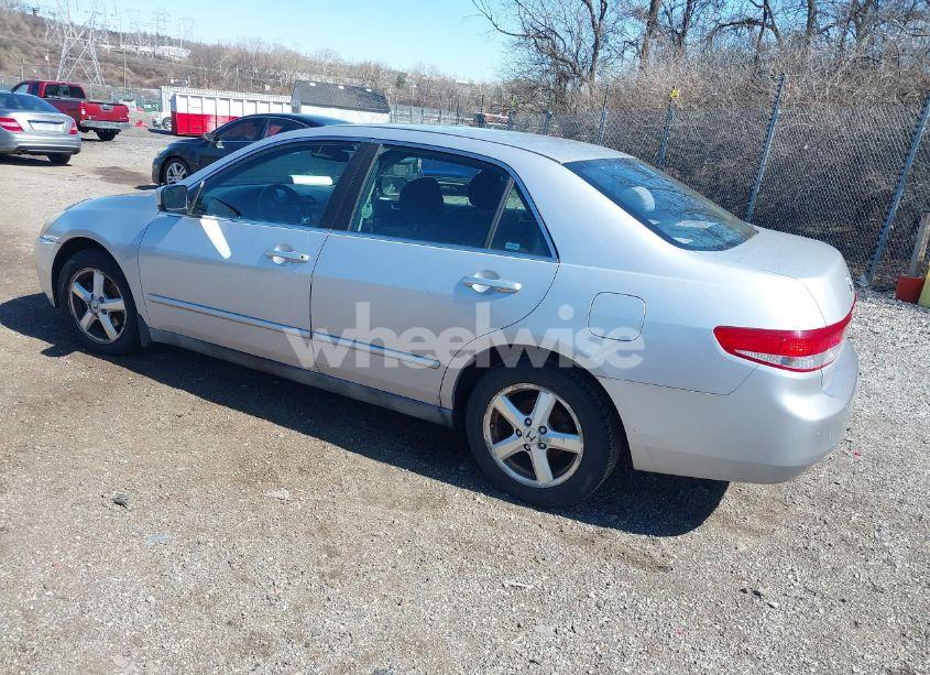 Photo 3 of 2004 Honda Accord 3.0 LX (VIN 1HGCM66384A026546)