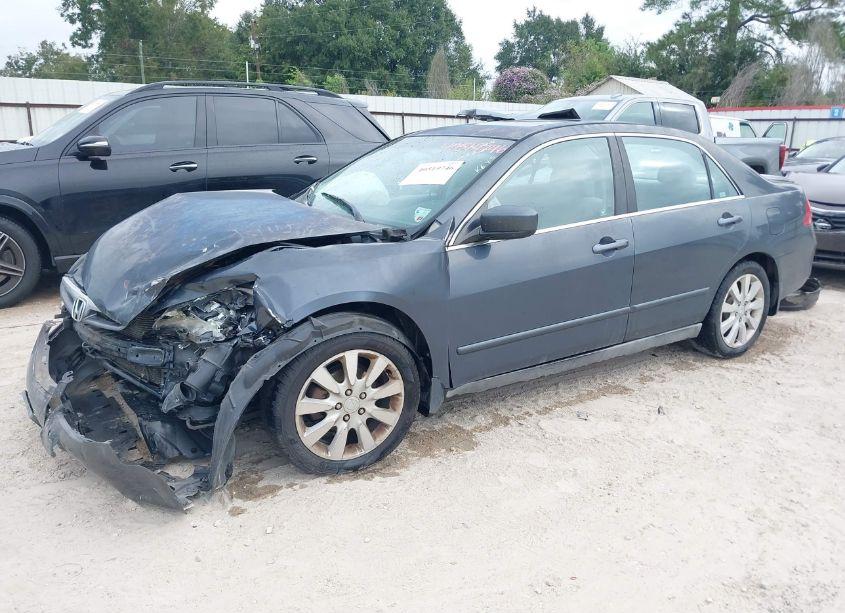 Photo 2 of 2006 Honda Accord 3.0 LX (VIN 1HGCM66396A066122)