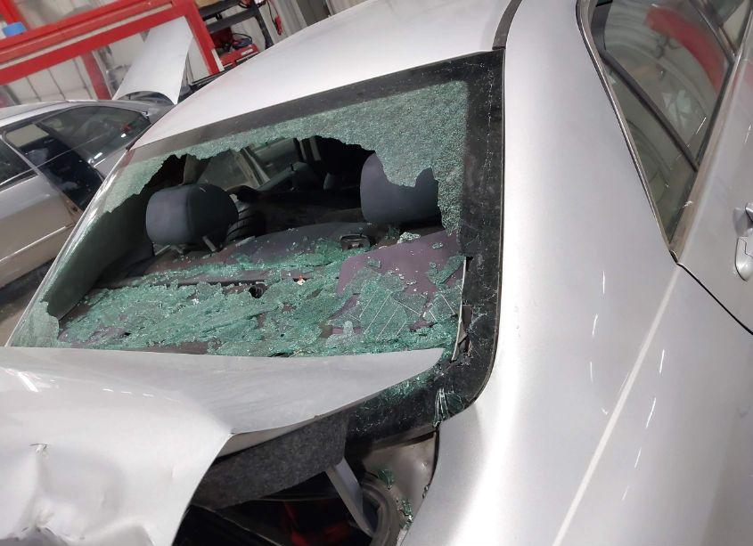 Photo 13 of 2003 Honda Accord 3.0 LX (VIN 1HGCM663X3A009343)