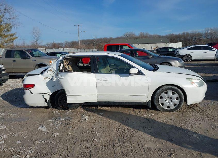 Photo 13 of 2003 Honda Accord 3.0 LX (VIN 1HGCM663X3A097858)