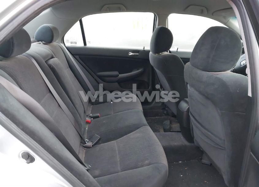 Photo 8 of 2004 Honda Accord 3.0 LX (VIN 1HGCM663X4A010333)