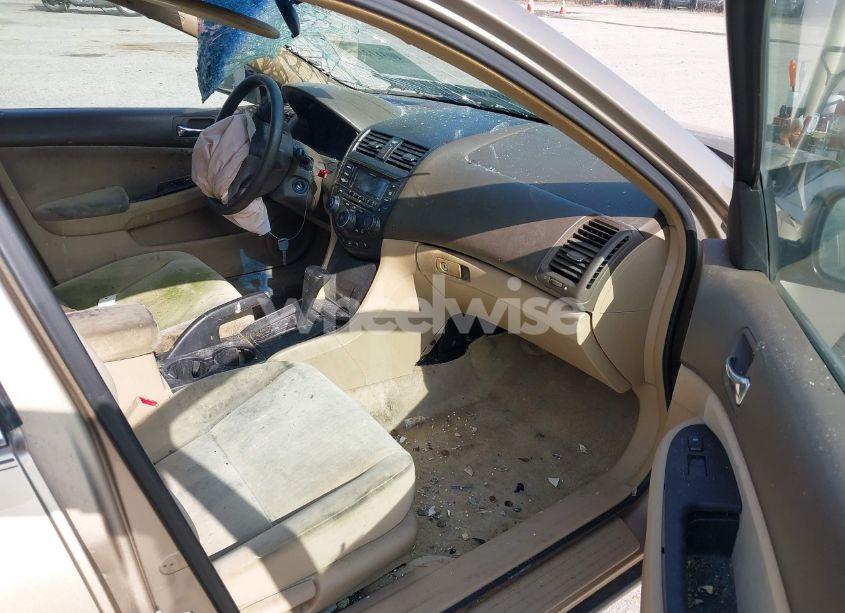 Photo 5 of 2005 Honda Accord 3.0 LX (VIN 1HGCM663X5A063650)