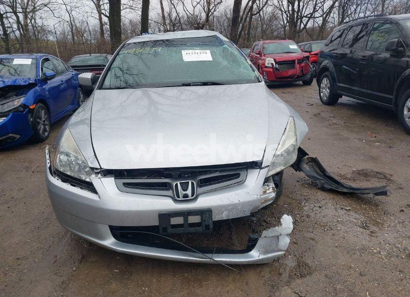 Photo 13 of 2005 Honda Accord 3.0 LX (VIN 1HGCM663X5A069934)