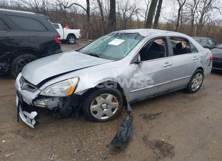 Photo 6 of 2005 Honda Accord 3.0 LX (VIN 1HGCM663X5A069934)