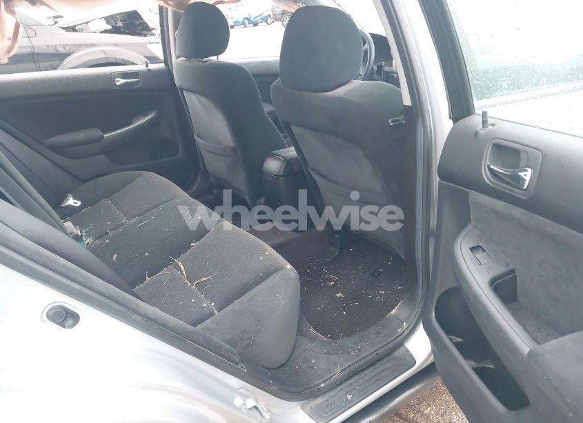 Photo 8 of 2005 Honda Accord 3.0 LX (VIN 1HGCM663X5A069934)