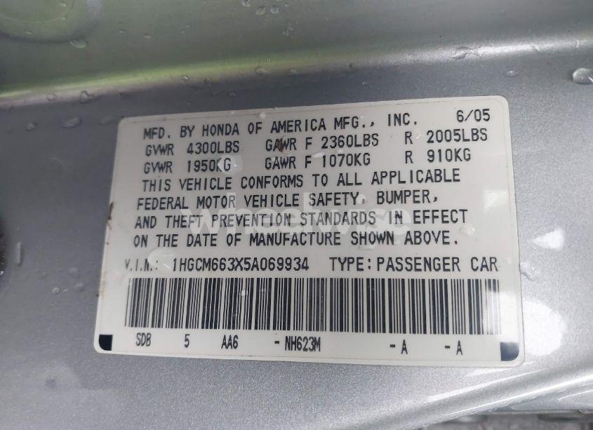 Photo 9 of 2005 Honda Accord 3.0 LX (VIN 1HGCM663X5A069934)