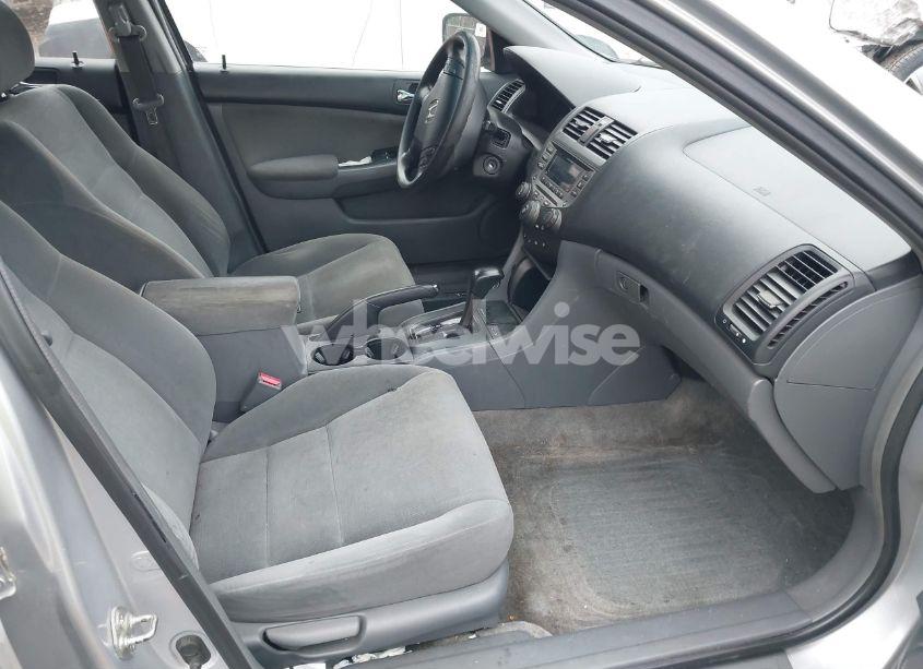 Photo 5 of 2007 Honda Accord 3.0 SE (VIN 1HGCM66407A070506)