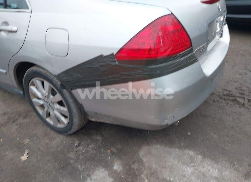 Photo 6 of 2007 Honda Accord 3.0 SE (VIN 1HGCM66407A070506)