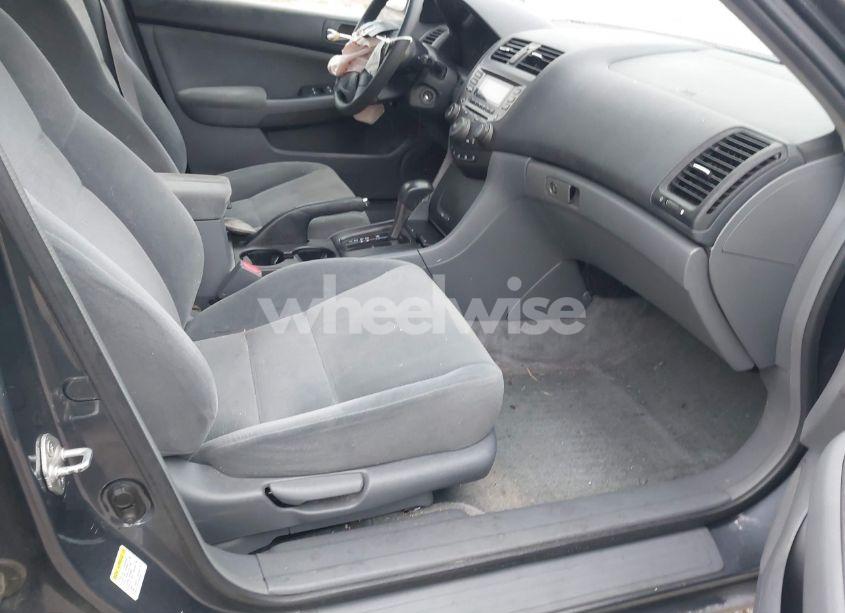 Photo 5 of 2007 Honda Accord 3.0 SE (VIN 1HGCM66407A100720)