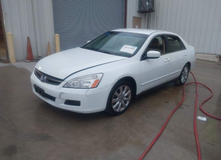Photo 2 of 2007 Honda Accord 3.0 SE (VIN 1HGCM66427A030007)