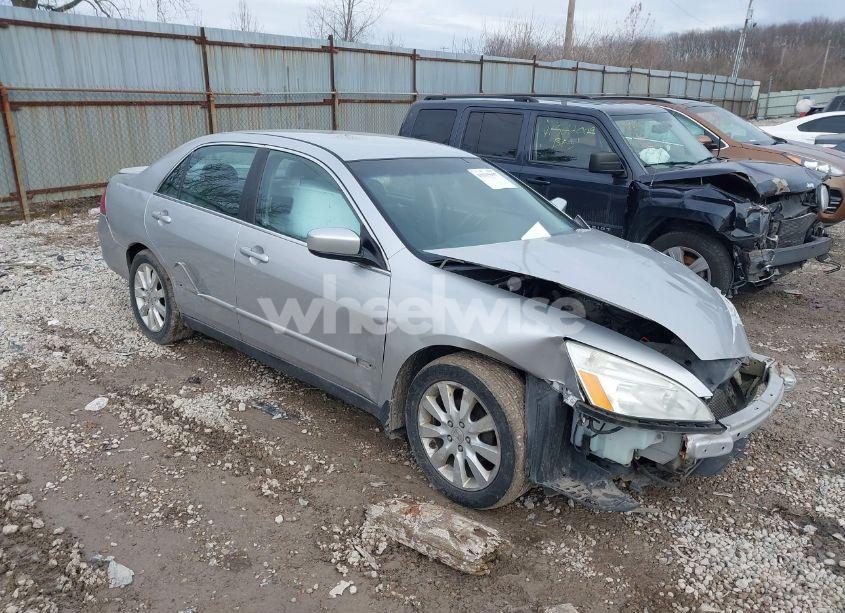 2007 Honda Accord 3.0 SE (VIN 1HGCM66427A038544) main photo