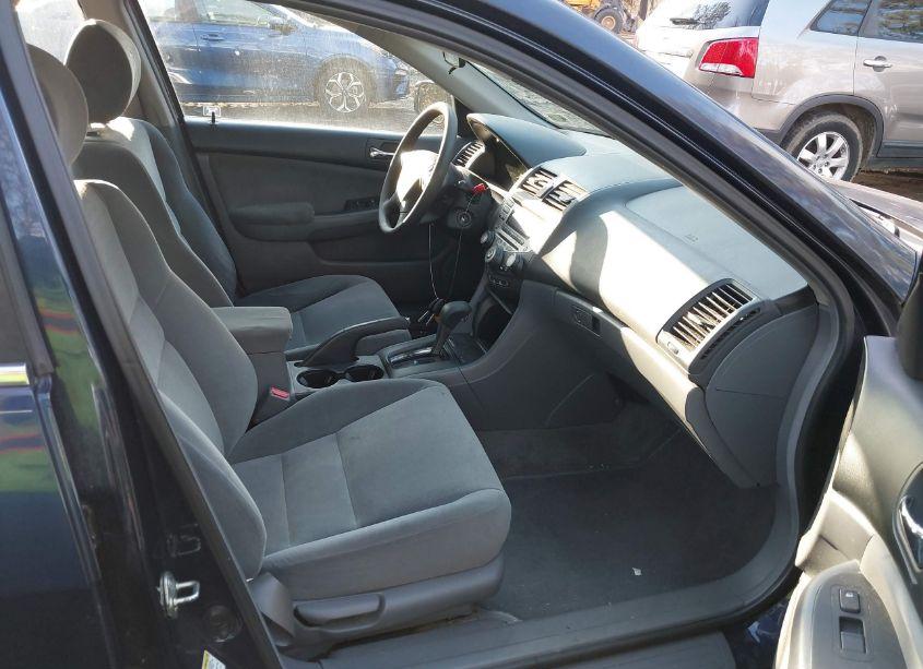 Photo 5 of 2007 Honda Accord 3.0 SE (VIN 1HGCM66427A040570)