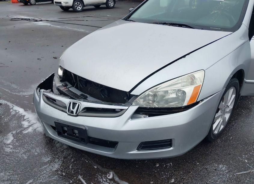 Photo 6 of 2007 Honda Accord 3.0 SE (VIN 1HGCM66427A087226)