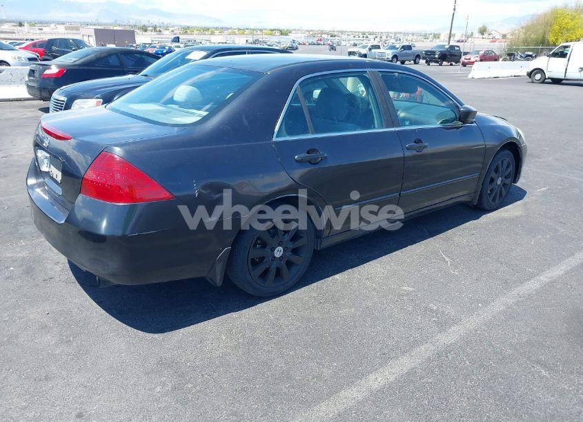 Photo 4 of 2007 Honda Accord 3.0 SE (VIN 1HGCM66437A049911)