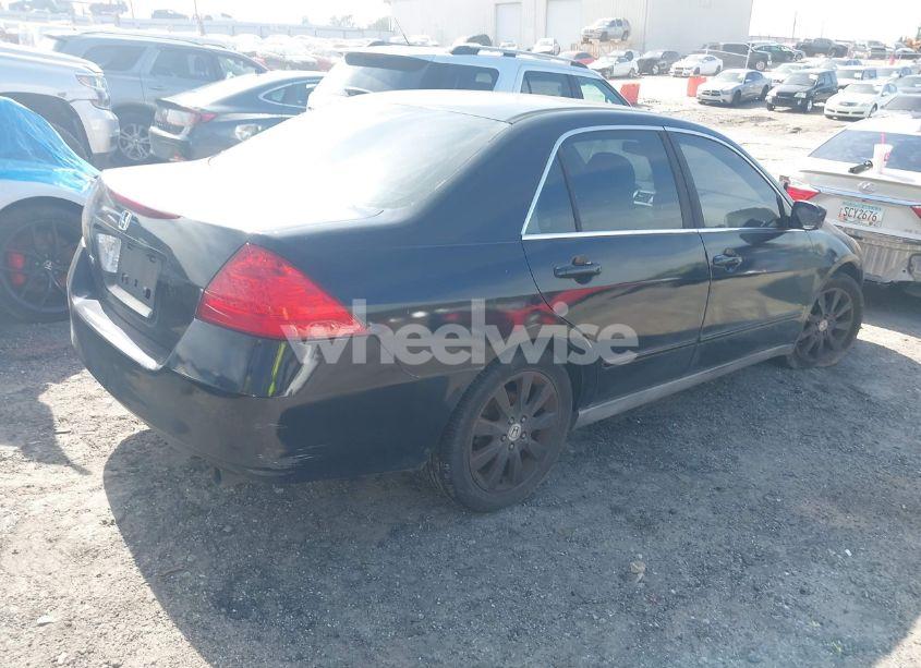 Photo 4 of 2007 Honda Accord 3.0 SE (VIN 1HGCM66437A053828)