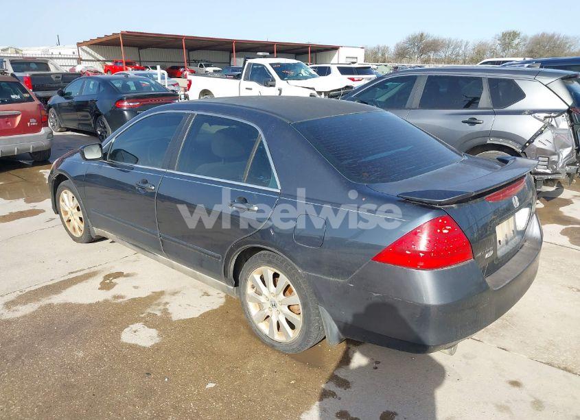 Photo 3 of 2007 Honda Accord 3.0 SE (VIN 1HGCM66437A086683)