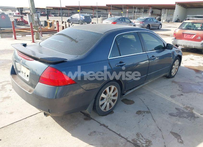 Photo 4 of 2007 Honda Accord 3.0 SE (VIN 1HGCM66437A086683)