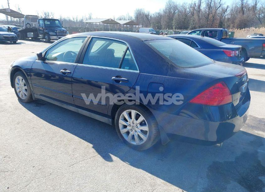 Photo 3 of 2007 Honda Accord 3.0 SE (VIN 1HGCM66447A040568)
