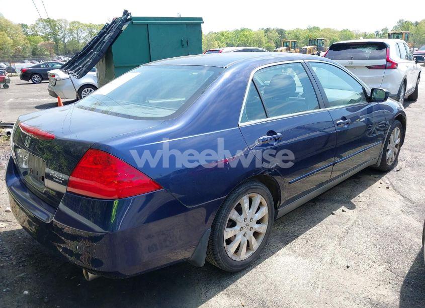 Photo 4 of 2007 Honda Accord 3.0 SE (VIN 1HGCM66447A096848)