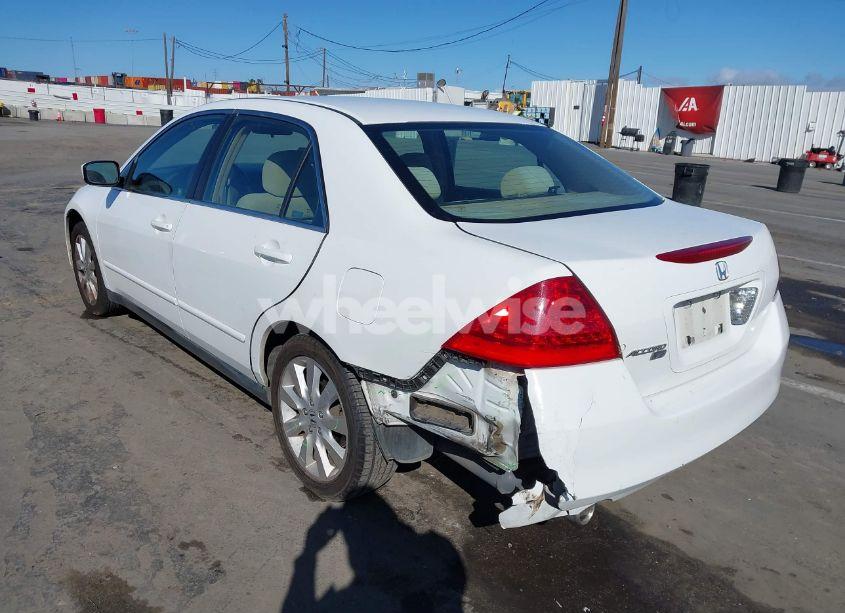 Photo 3 of 2007 Honda Accord 3.0 SE (VIN 1HGCM66447A104625)