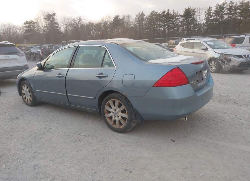 Photo 3 of 2007 Honda Accord 3.0 SE (VIN 1HGCM66457A014030)