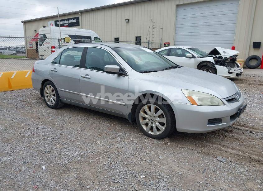 2007 Honda Accord 3.0 SE (VIN 1HGCM66457A014318) main photo