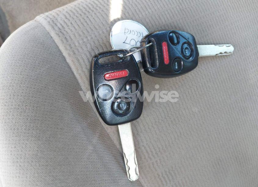 Photo 11 of 2007 Honda Accord 3.0 SE (VIN 1HGCM66457A027960)