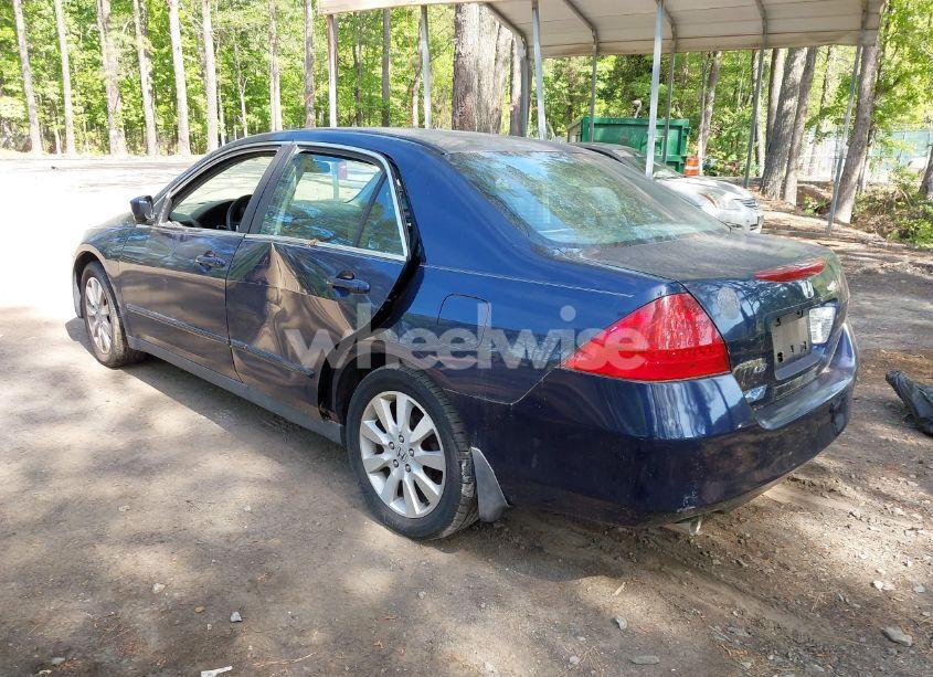 Photo 3 of 2007 Honda Accord 3.0 SE (VIN 1HGCM66467A061728)