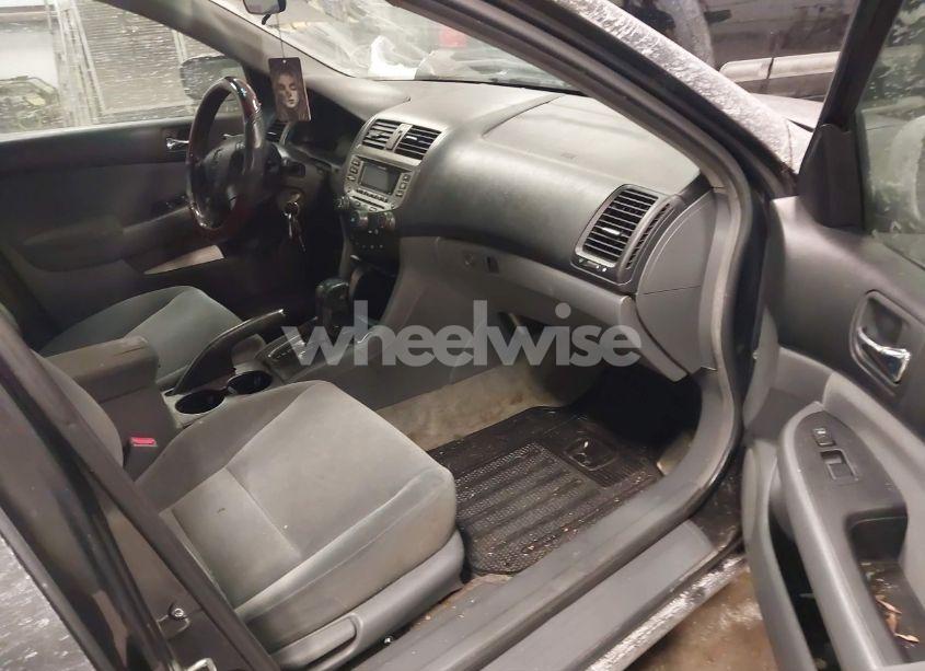 Photo 5 of 2007 Honda Accord 3.0 SE (VIN 1HGCM66467A104139)