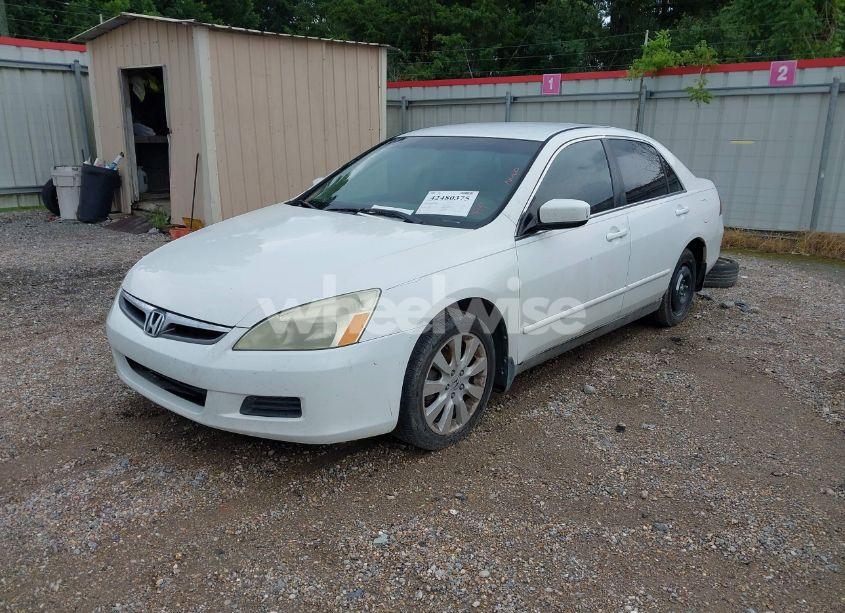 Photo 2 of 2007 Honda Accord 3.0 SE (VIN 1HGCM66477A009802)