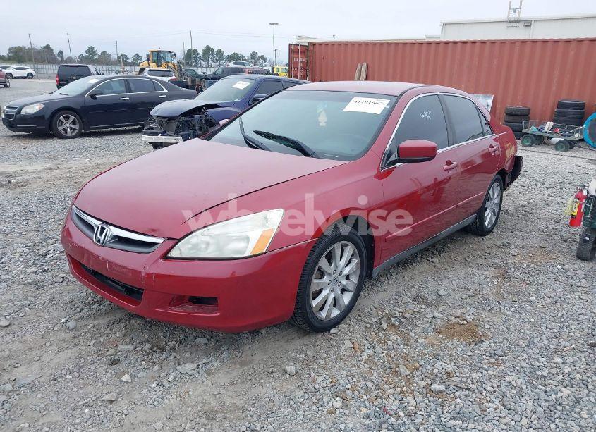Photo 2 of 2007 Honda Accord 3.0 SE (VIN 1HGCM66477A023814)