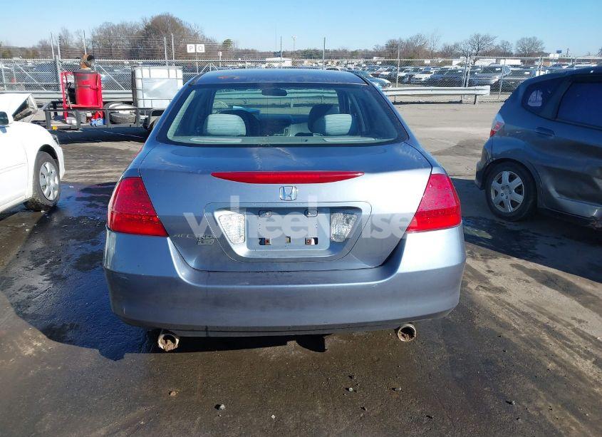 Photo 17 of 2007 Honda Accord 3.0 SE (VIN 1HGCM66477A059888)
