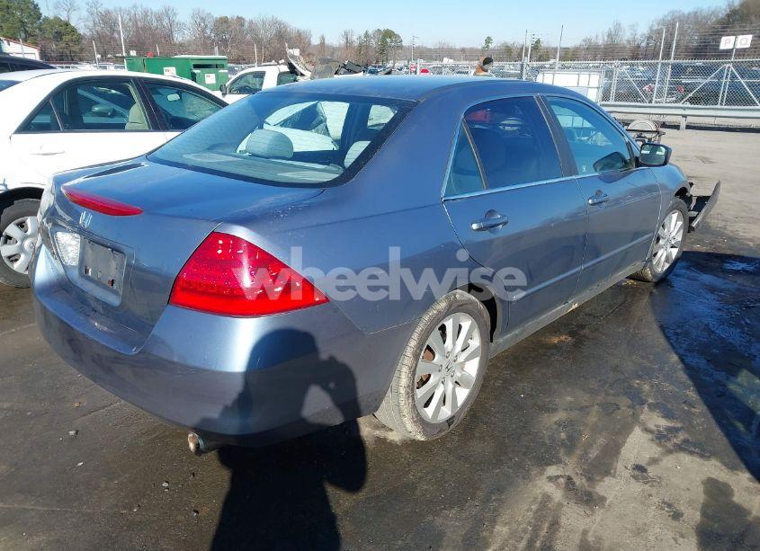 Photo 4 of 2007 Honda Accord 3.0 SE (VIN 1HGCM66477A059888)