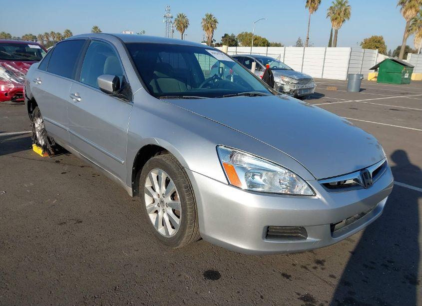 2007 Honda Accord 3.0 SE (VIN 1HGCM66477A104022) main photo