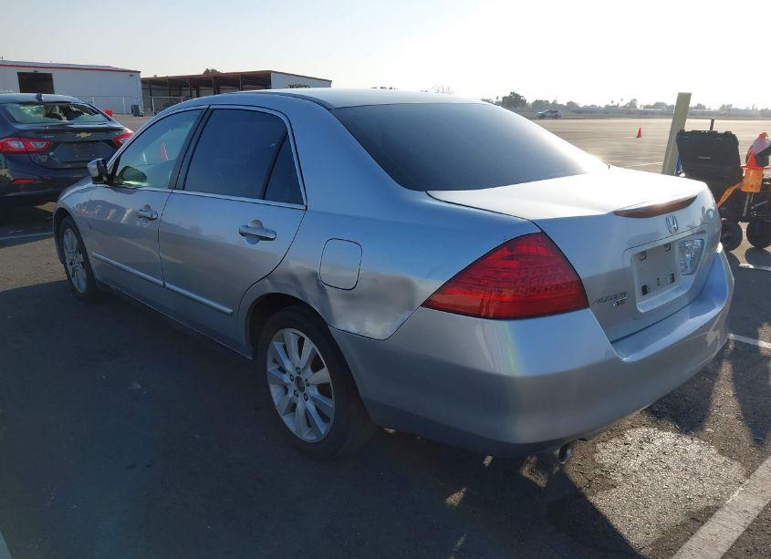 Photo 3 of 2007 Honda Accord 3.0 SE (VIN 1HGCM66477A104022)