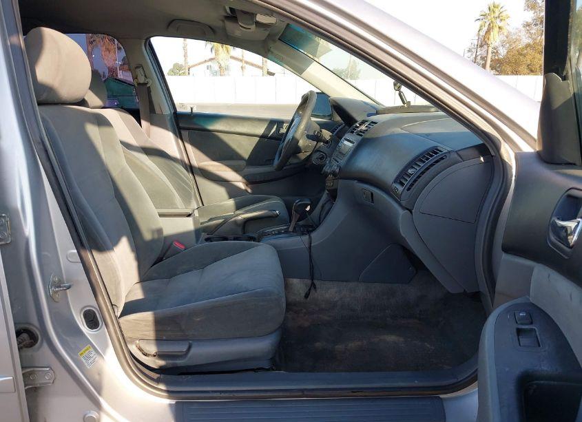 Photo 5 of 2007 Honda Accord 3.0 SE (VIN 1HGCM66477A104022)