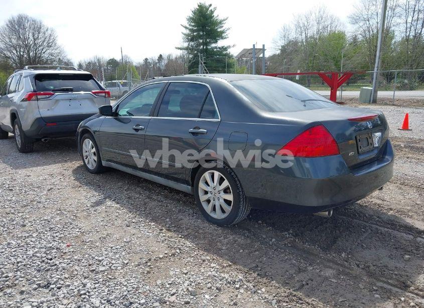 Photo 3 of 2007 Honda Accord 3.0 SE (VIN 1HGCM66487A066753)