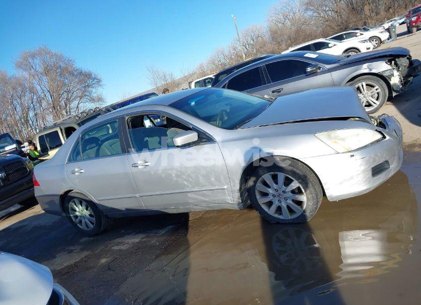 Photo 13 of 2007 Honda Accord 3.0 SE (VIN 1HGCM66487A105034)