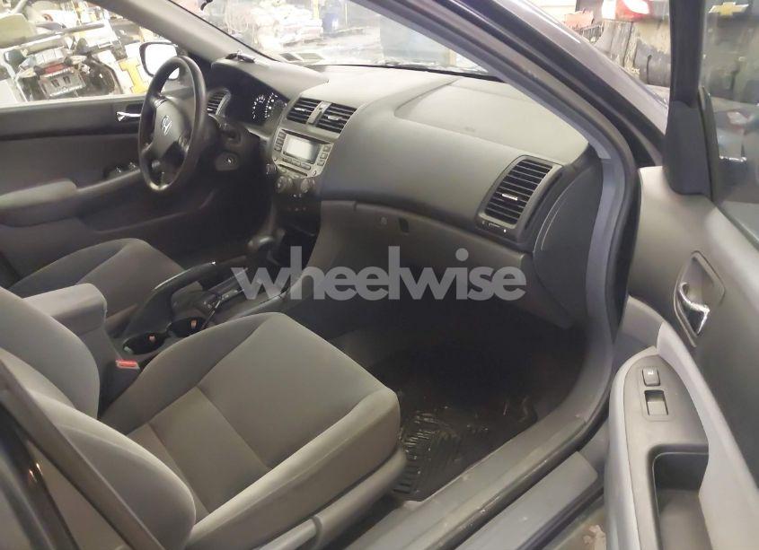 Photo 5 of 2007 Honda Accord 3.0 SE (VIN 1HGCM66497A021031)